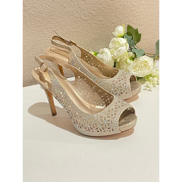 DREAM PAIRS High Heels Platform Dress Pumps Shoes 9.5 - Picture 2 of 8